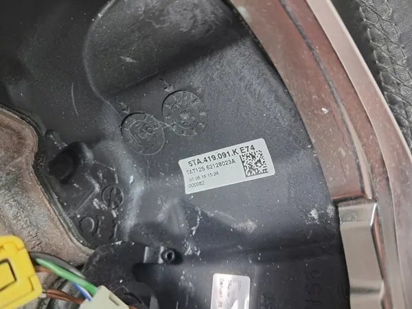 Gebrauchtes VW Touran III Multifunktionslenkrad OEM image 9