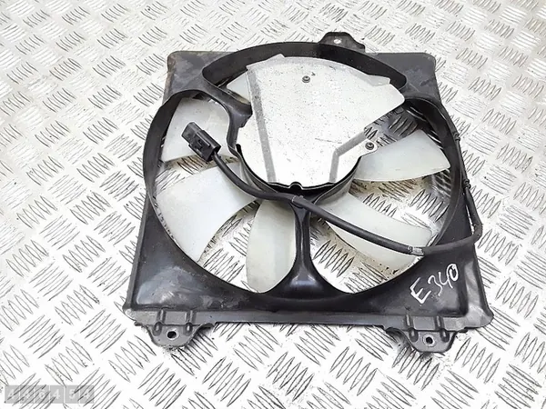 2002 Toyota RAV4 Kylarrubrik med kåpa 1636328050 image 2