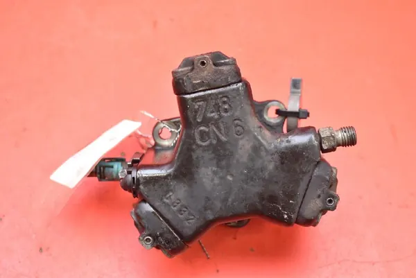 Brandstofpomp Chrysler PT Cruiser 2.2 CRD 2000-2006 A6130700001 image 3