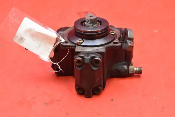 Brandstofpomp Chrysler PT Cruiser 2.2 CRD 2000-2006 A6130700001 image 7