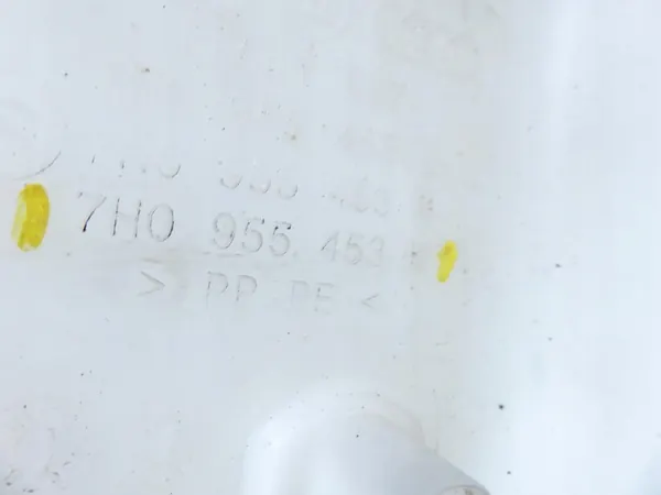 Pesuainesäiliö Volkswagen Transporter T5 7H0955453K image 3