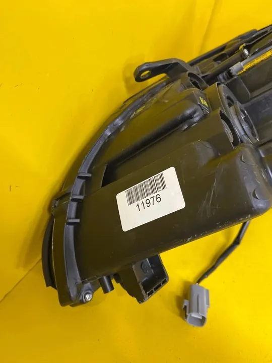 Faros Derecho Lexus RX 300 330 350 400 03-09 OEM image 3