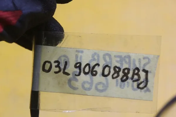 Sensor de Temperatura Skoda Superb II 2.0 TDI image 6