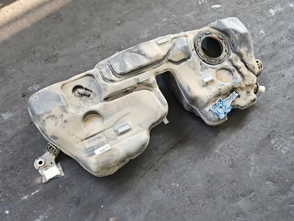 Polttoainesäiliö OEM 31355157 Volvo S90 II 2.0T:lle image 2