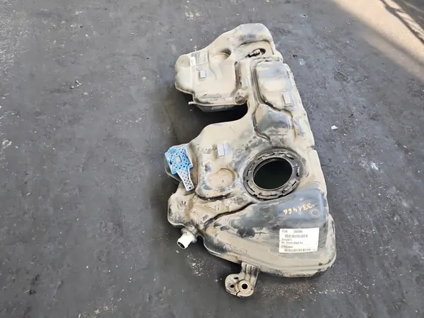 Polttoainesäiliö OEM 31355157 Volvo S90 II 2.0T:lle image 3
