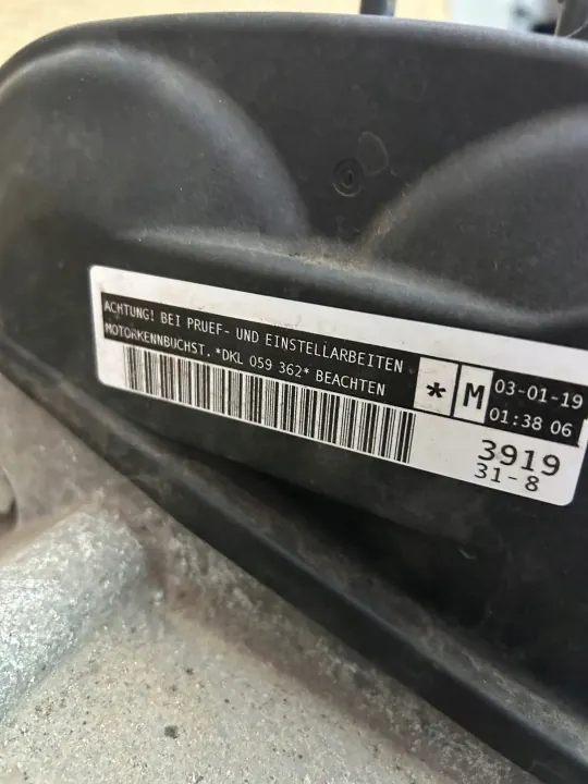VW Group 1.0 TSI Motor OEM 04C103023J DKL731187 image 9