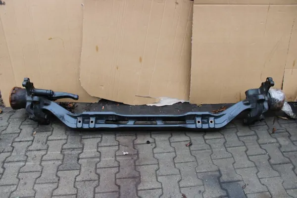 Poutre d'essieu Mercedes Actros MP4 Lowdeck OEM A9603310501 image 2