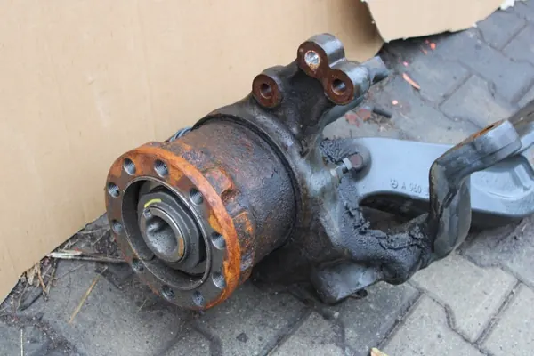 Poutre d'essieu Mercedes Actros MP4 Lowdeck OEM A9603310501 image 4