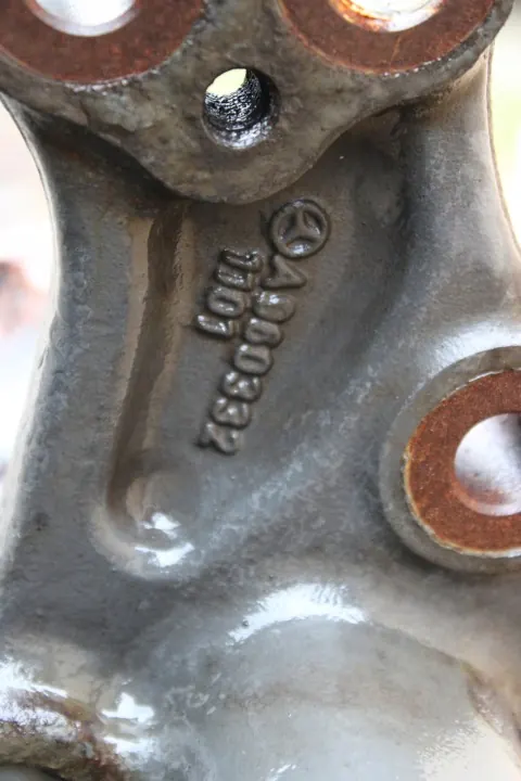 Poutre d'essieu Mercedes Actros MP4 Lowdeck OEM A9603310501 image 6
