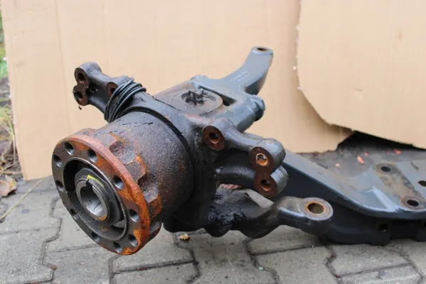 Poutre d'essieu Mercedes Actros MP4 Lowdeck OEM A9603310501 image 8