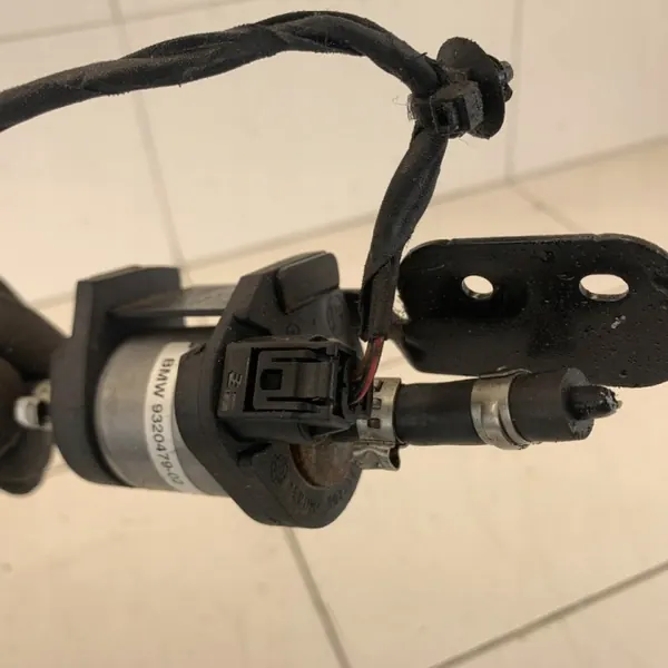 Bomba de combustible para BMW 7 G11 G12 750i 4.4 V8 OEM 9320479 image 4