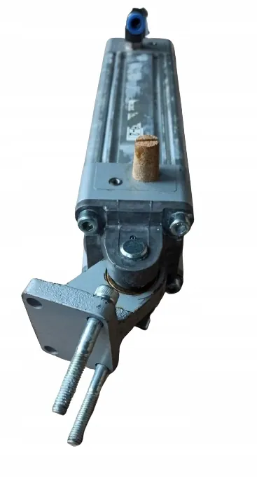 Attuatore pneumatico 63x160 FESTO DSBC-63-160-PPVA-N3 image 4