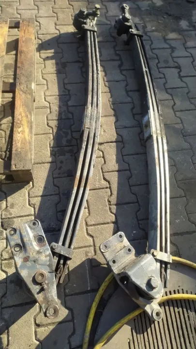 DAF 480 pk Euro 3 Voor 3-bladveer OEM 1440499 image 2