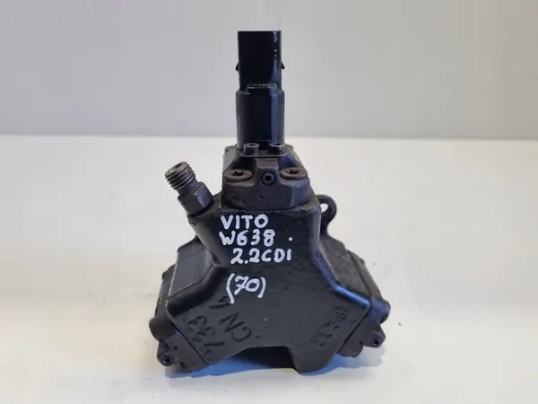 Mercedes-Benz OE 0445010013 Brandstofpomp image 4