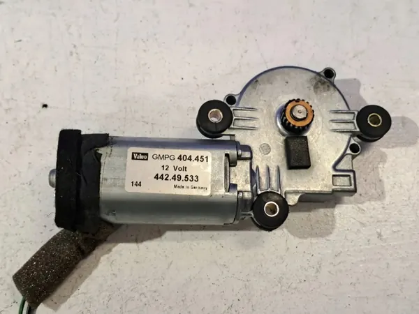 Volvo XC90 Schiebedachmotor OEM 30716048 - Gebraucht image 5