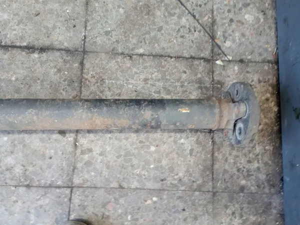 Mercedes W116 2.5 B Manuell Drivaxel OEM image 7