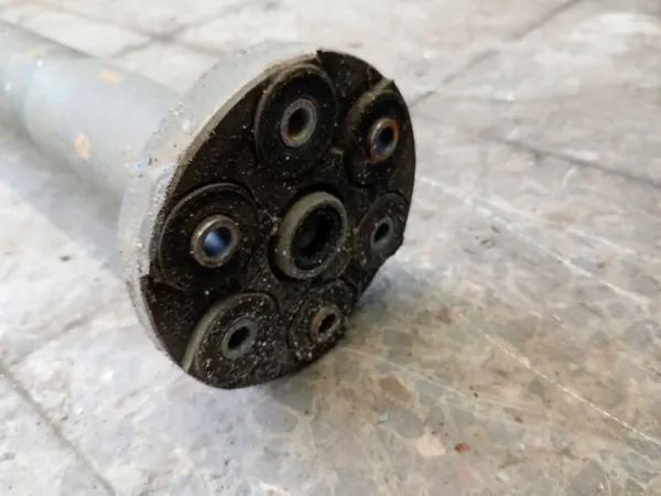 Mercedes W116 2.5 B Manuell Drivaxel OEM image 8