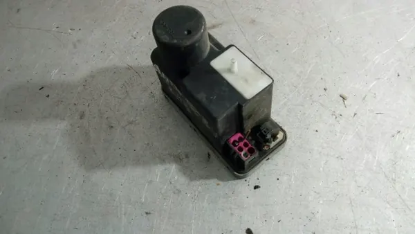 Zentralverriegelungspumpe OEM 4A0862257K für Audi 80 B4 image 2