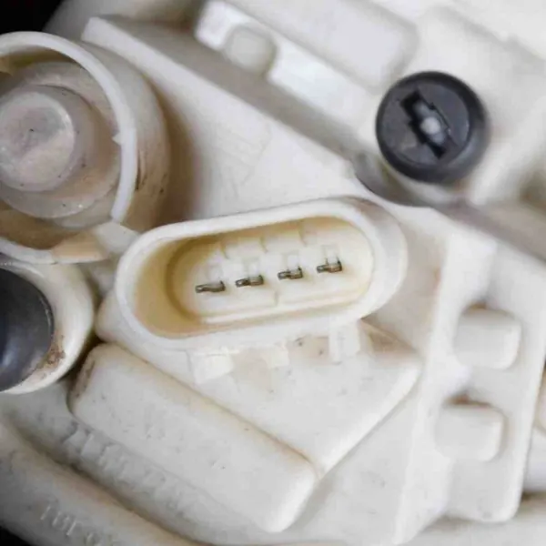 Höger bakljus OPEL ASTRA J 13306460 image 4