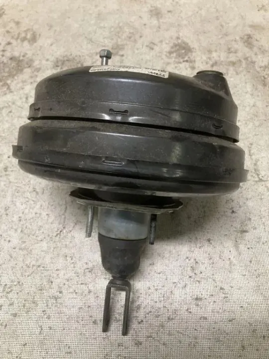 Land Rover Servo AH222B195BB Range Rover Sport 3.0L image 2