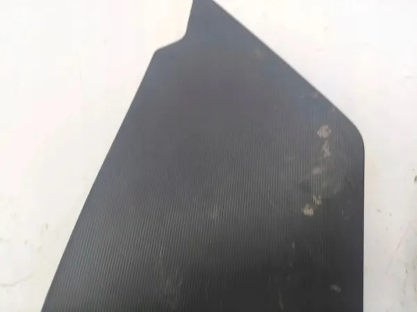 Renault Zoe 2019 Sivutunnelin kansi OEM 689309998R image 6