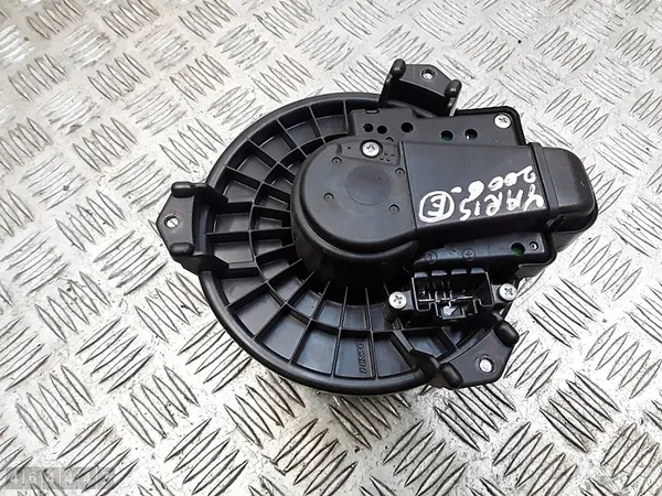 Ventilateur de chauffage Toyota Yaris 2006 image 2