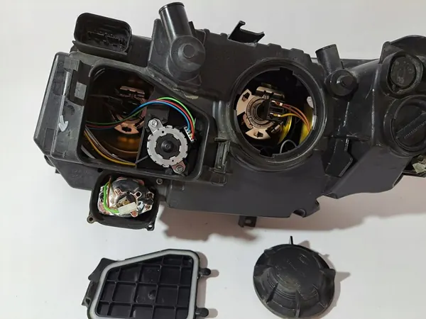 BMW 3 E90 E91 Farol Direito 7202582 ZKW image 10