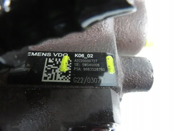 Brandstofpomp PEUGEOT 107 1.4 HDi 9683528780 image 3