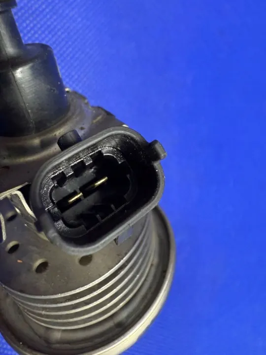Audi AdBlue-Injektor OEM 4H0131113A - Gebraucht image 5