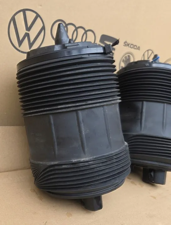 Muelle Trasero Derecho Audi A6 C8 OEM 4K0616002K image 3