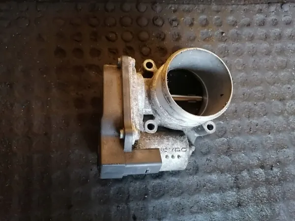 Corpo de borboleta Audi A4 B6 B7 A6 2.0 TFSI image 2