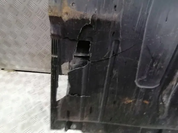 Mercedes-Benz OE A2465200123 motorhuv image 2