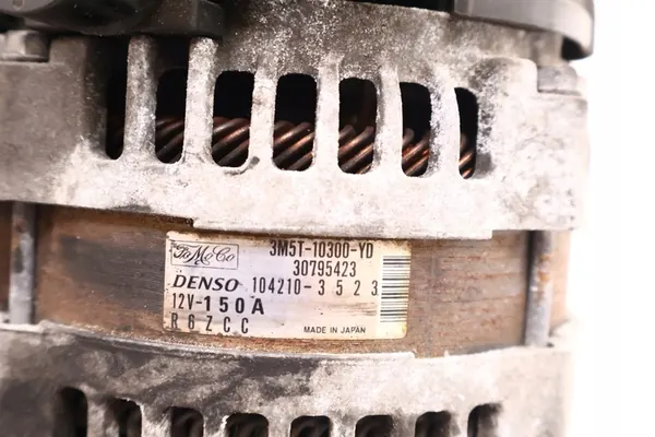 Volvo Alternaattori OE 104210-3523 image 6