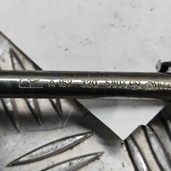 Taka-Oikea Stabilointilinkki OEM A1673205804 image 8