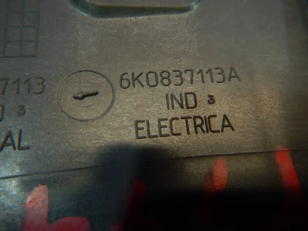 SEAT IBIZA II 6K 96-02 Sisäkahva Vasen Edessä 6K0837113A image 4