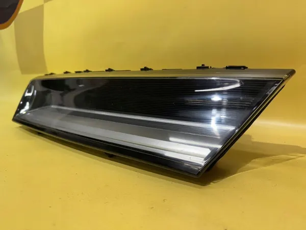 VW Multivan T7 DRL LED Lampe Links Vorne OEM 12030191230 image 3