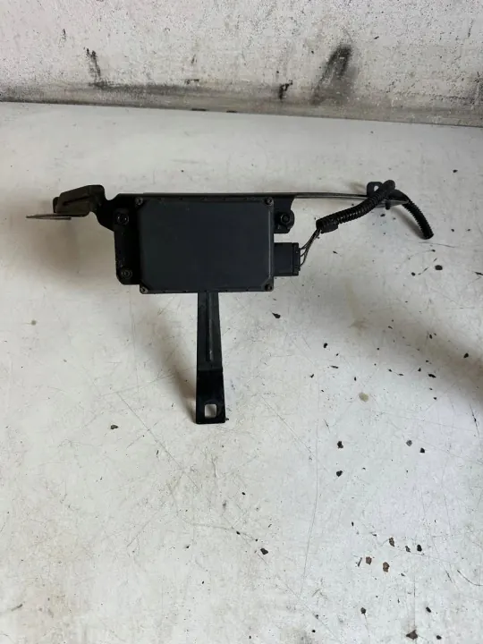 FORD KUGA II Distronic Radarsensor Halterung OEM CV6T-9G853-AD image 2