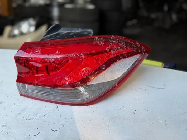 Luz trasera derecha Hyundai i30 III 17-24 HB LED image 3