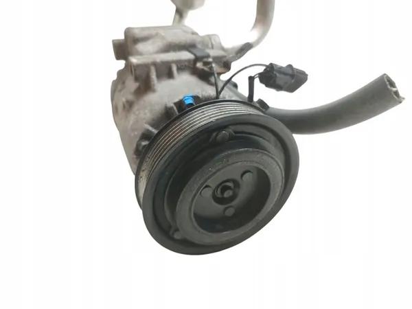 Compresseur de Climatisation Hyundai IX35 Kia Sportage III 2.0 image 3