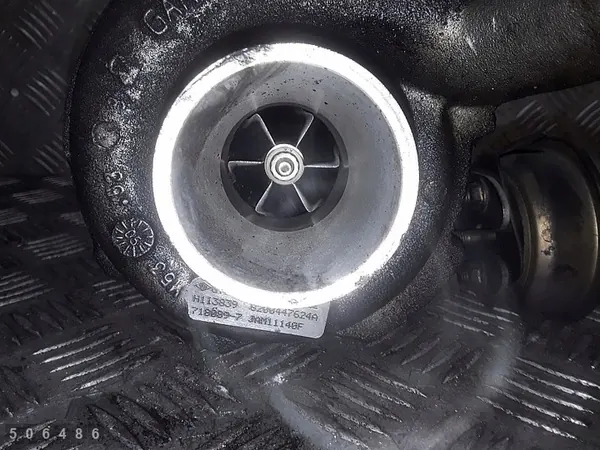 2006 Renault Espace IV Turbocharger 2200dci OEM 8200447624a image 2