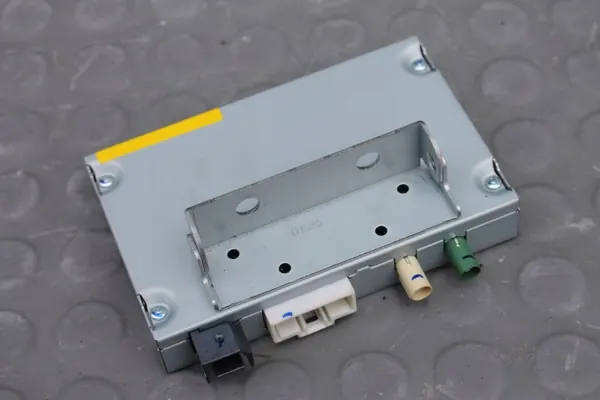 Módulo de control de radio MG HS II OEM 11471160 image 4