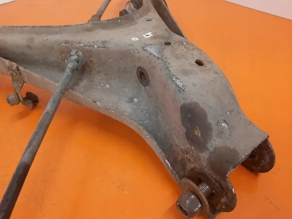 AUDI A6 C5 97-01 Braccio di Controllo Posteriore Sinistro 4B0505311 image 4