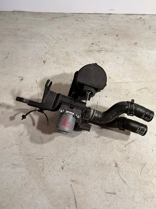 Válvula de Calefacción OEM 4F1 959 617 B para Audi A6 image 2