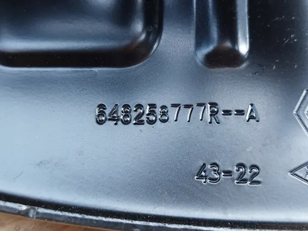 Koolstoffilterbeugel OEM 648258777R Dacia Sandero III image 4