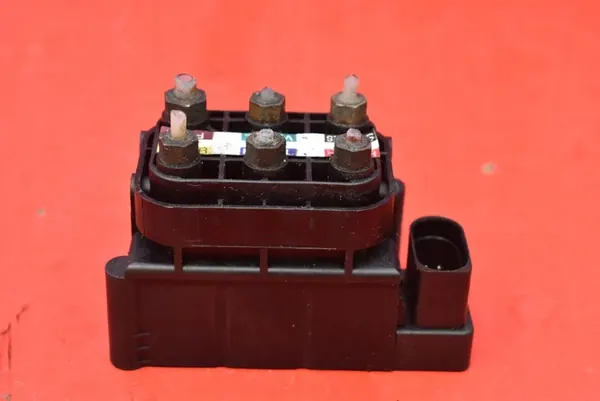 Distributeur de suspension AIRMATIC Mercedes R-Class W251 05-10 A2513200058 image 3