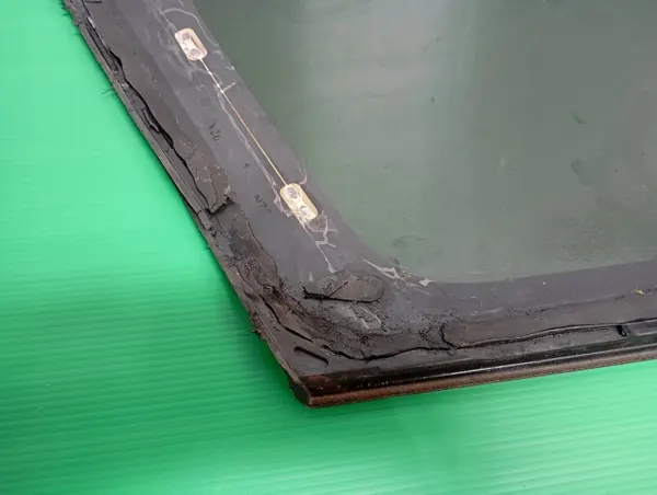 Toyota OE zijruit rechts achter OEM image 5