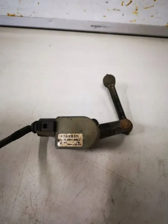 Sensor de nivel delantero derecho Audi OE 7L6616571 image 2