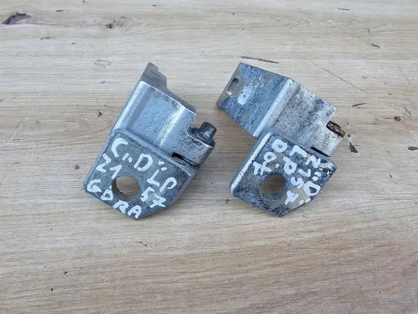 Dörrgångjärn Vänster Fram OEM Z157 Opel Corsa D image 3