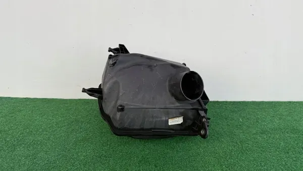 Ilmansuodatin kotelo Nissan X-Trail T31 Koleos 2.0DCI image 3