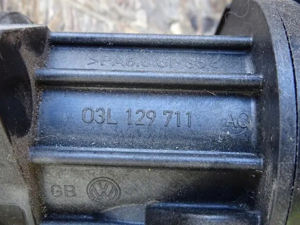 AUDI A3 8P 1.6 TDI Coletor de Admissão Atuador 03L129086A image 2